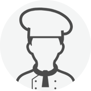 before：フレンチ（スーシェフ）／after：カフェダイニング（料理長）